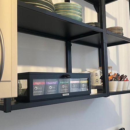Ruim Comfortabel Appartement Centrum Breda Met Restaurant! Buitenkant foto